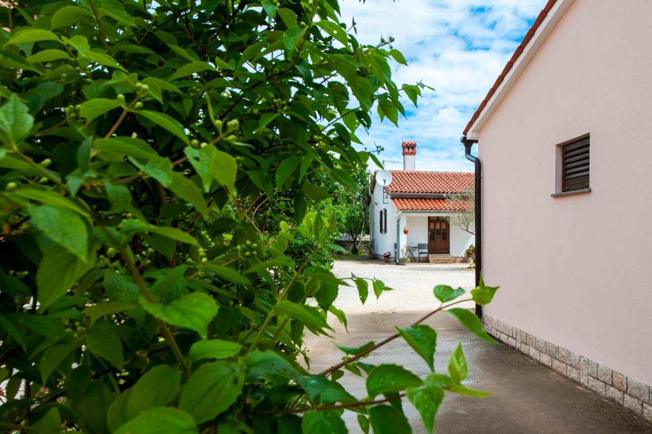 Апартаменты House Ulika Бале Экстерьер фото